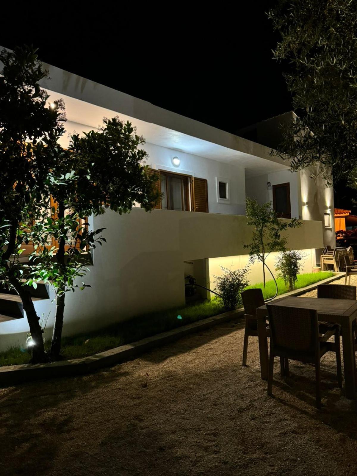Vila Golden Sand Ksamil Buitenkant foto